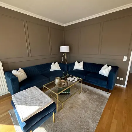 Apartment Designerwohnung Mit Balkon Und Wintergarten Berlin