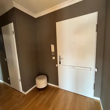 Designerwohnung Mit Balkon Und Wintergarten Apartment Berlin